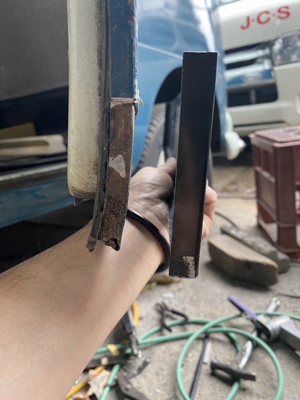 VW タイプ2 バス 作業写真 4